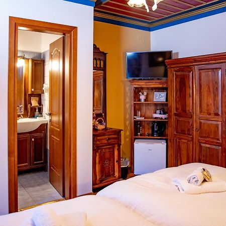 Arktouros Hotel Monodendri Bagian luar foto