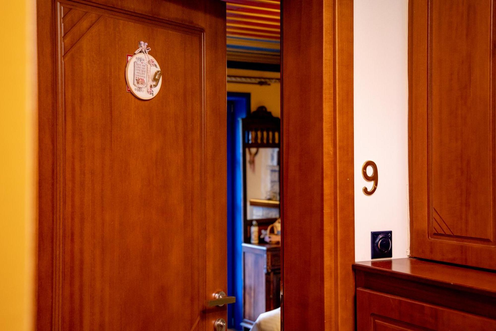 Arktouros Hotel Monodendri Bagian luar foto