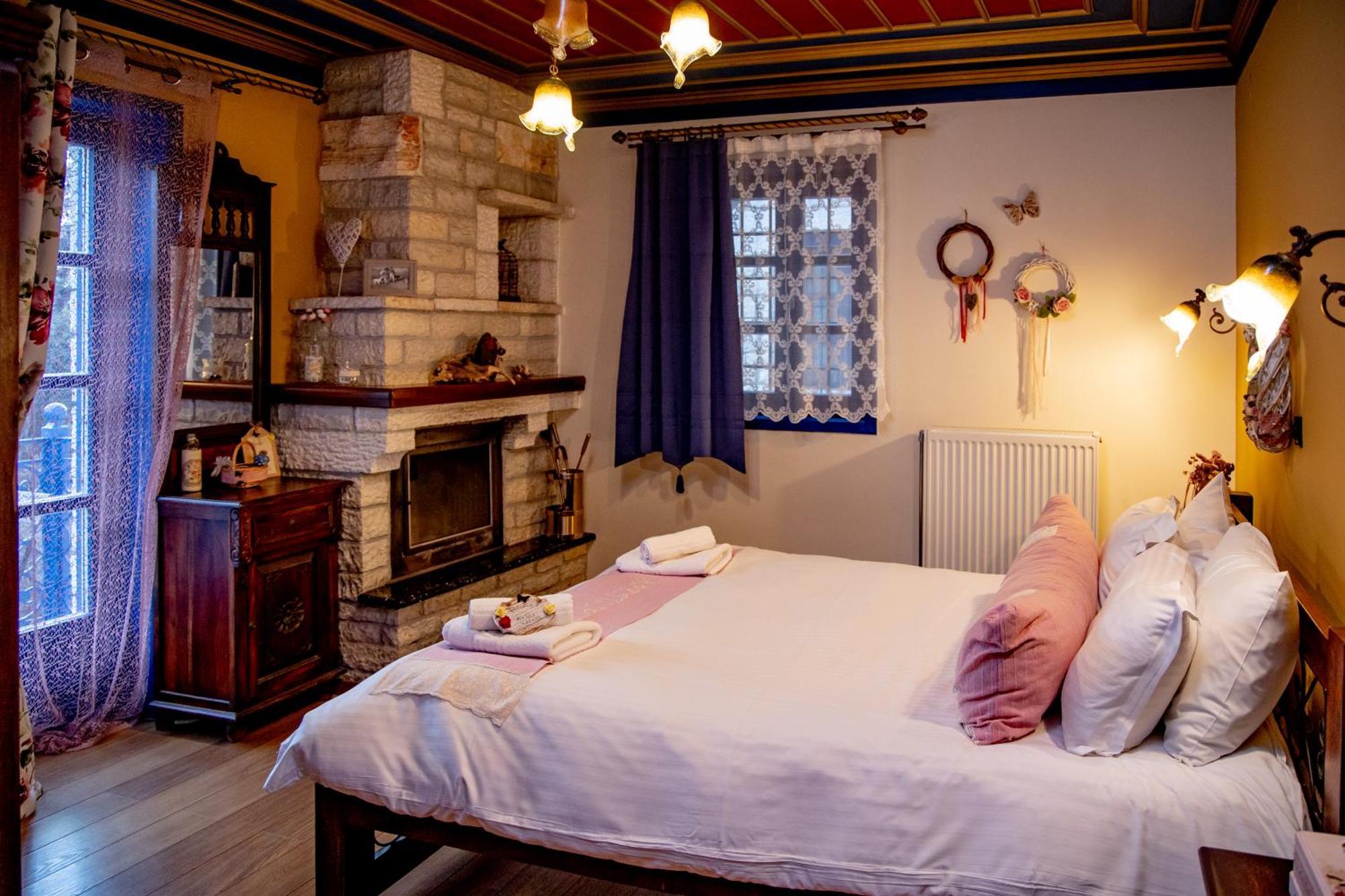 Arktouros Hotel Monodendri Bagian luar foto