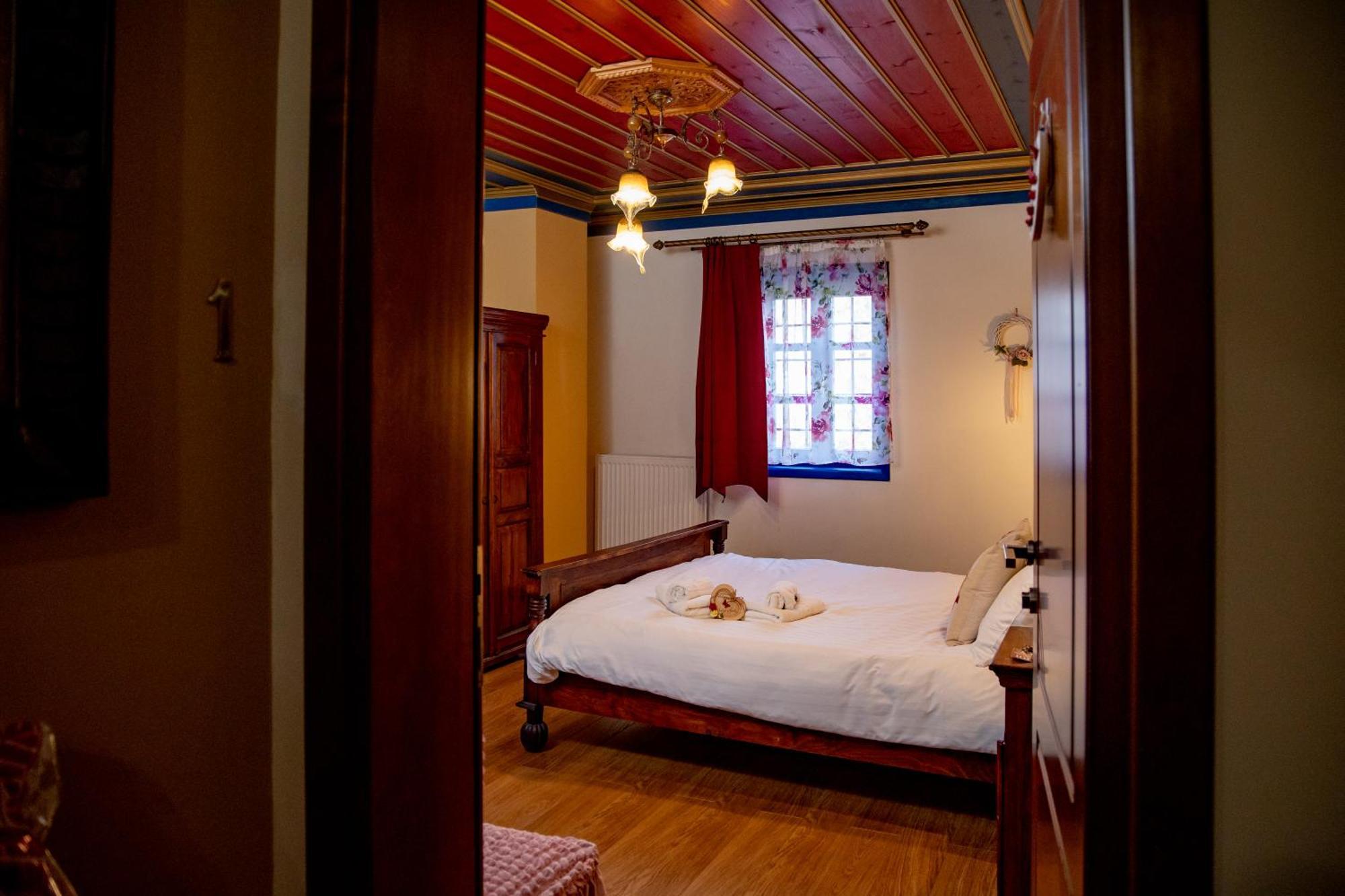 Arktouros Hotel Monodendri Bagian luar foto