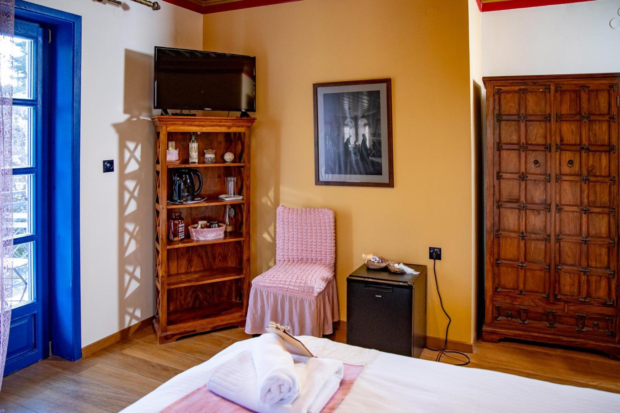 Arktouros Hotel Monodendri Bagian luar foto