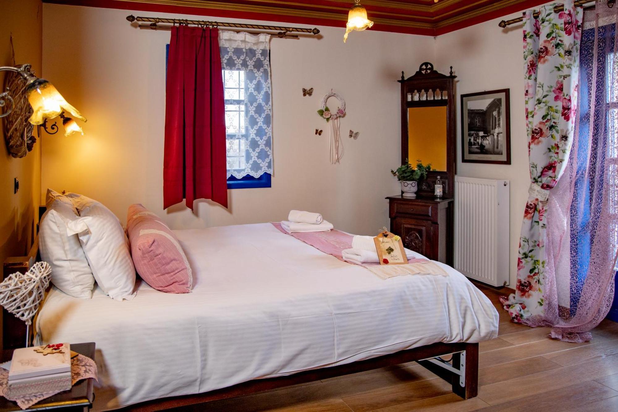 Arktouros Hotel Monodendri Bagian luar foto