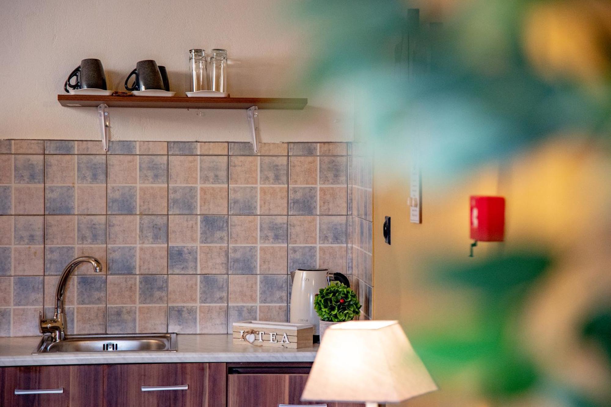 Arktouros Hotel Monodendri Bagian luar foto