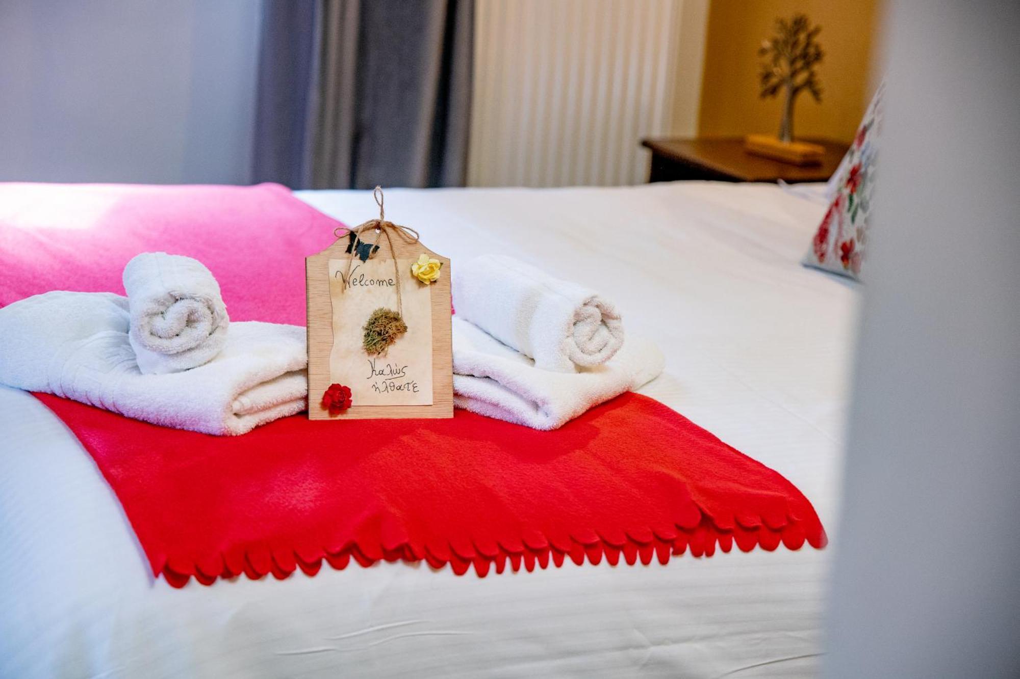 Arktouros Hotel Monodendri Bagian luar foto